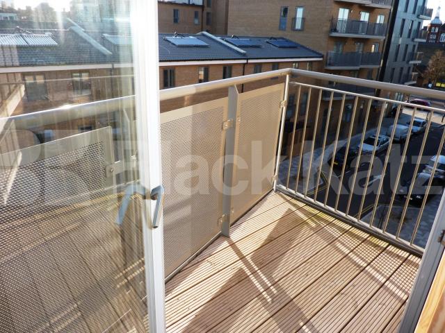 			NEW LUXURY INSTRUCTION!, 2 Bedroom, 1 bath, 1 reception Flat			 Chris Pullen Way, CALEDONIAN ROAD